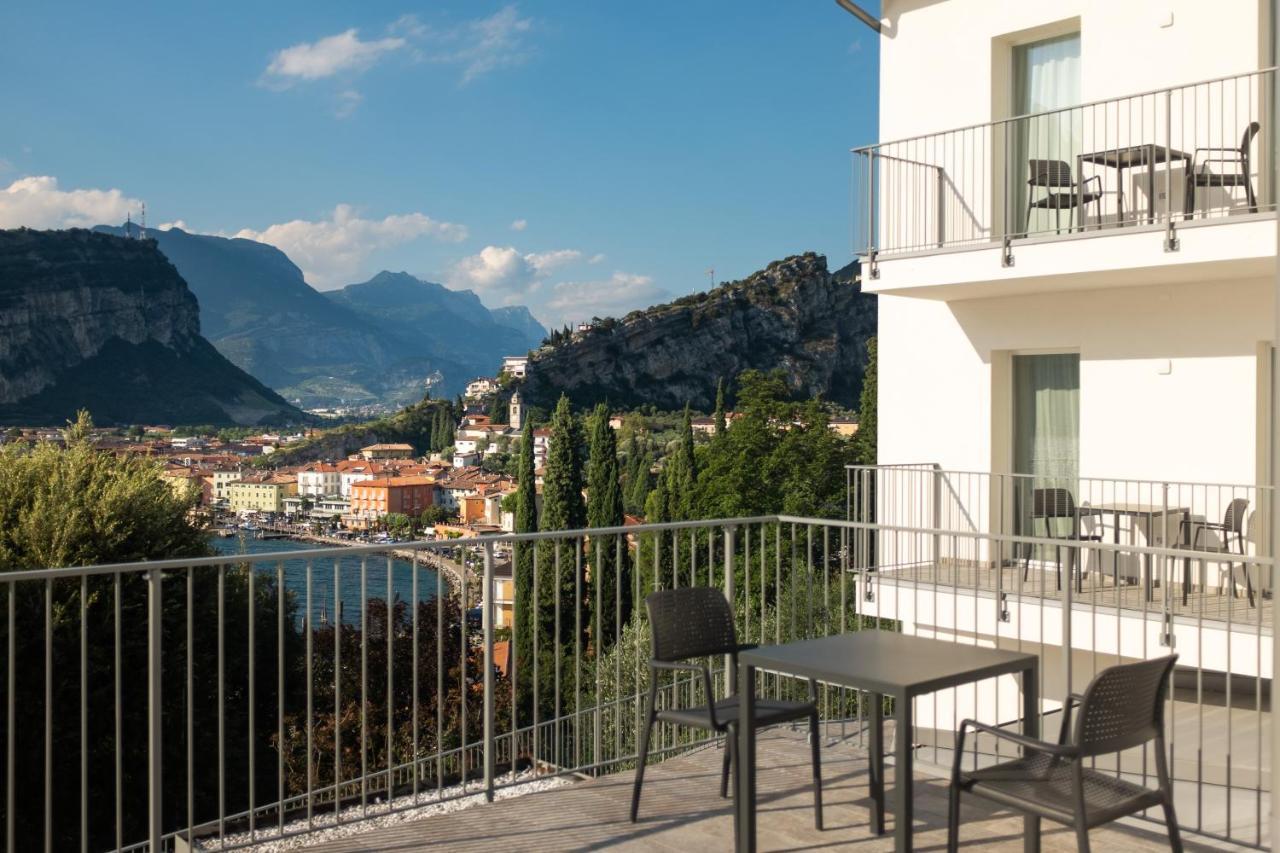 Vistalago Torbole Torbole Sul Garda Exterior photo