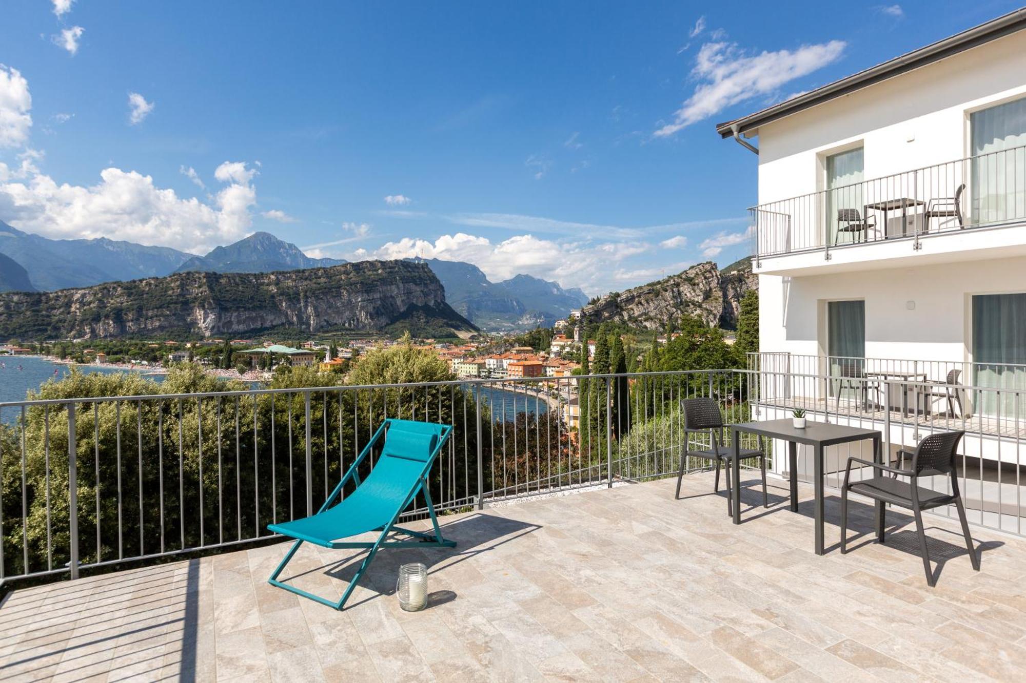 Vistalago Torbole Torbole Sul Garda Exterior photo
